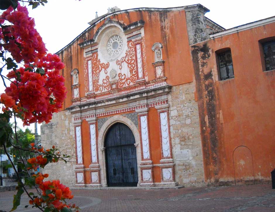 Iglesias de la Ciudad Colonial de Santo Domingo 